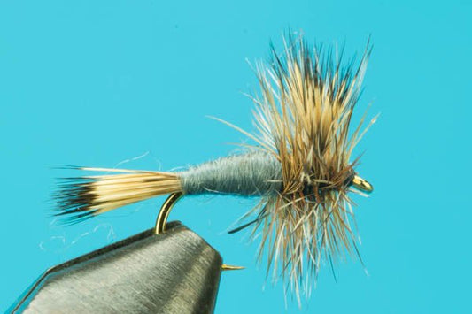 Adams Wulff - Hazy Fly Fishing