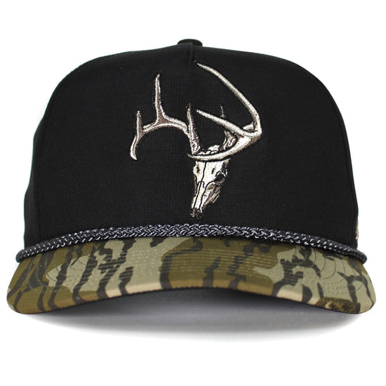 Bottomland Deer Skull - Hazy Fly Fishing