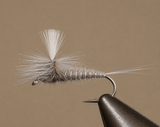 Parachute Crystal Drake - Hazy Fly Fishing