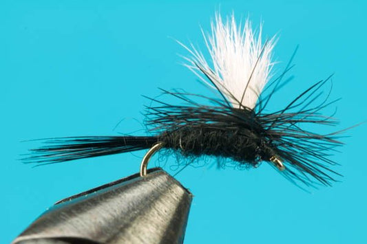 Parachute Midges - Hazy Fly Fishing